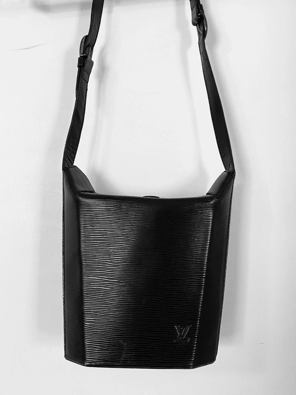 Louis Vuitton Black Epi Leather Shoulder Bag